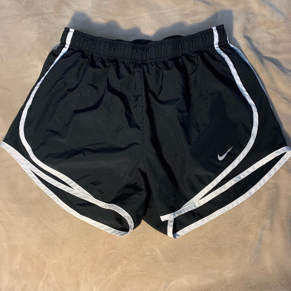 Nike Black and White Athletic Shorts Lightweight Design